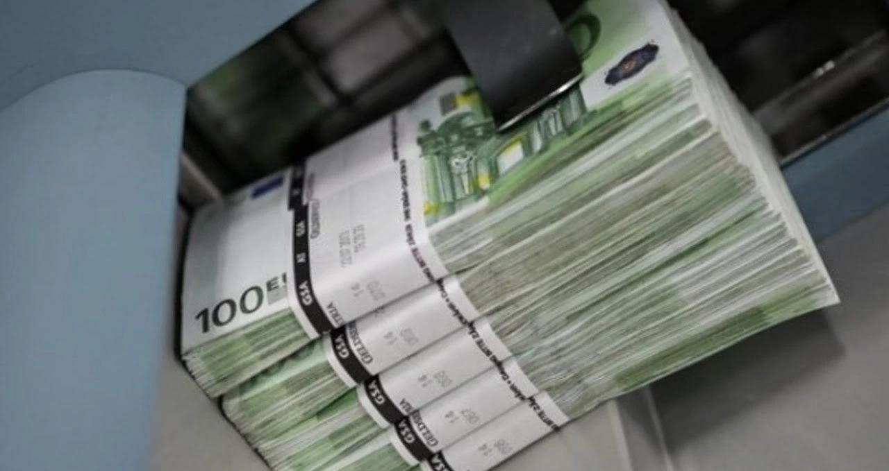 Βουτιά στις τραπεζικές καταθέσεις του Οκτωβρίου – Αναλυτικά οι μειώσεις που σημειώθηκαν